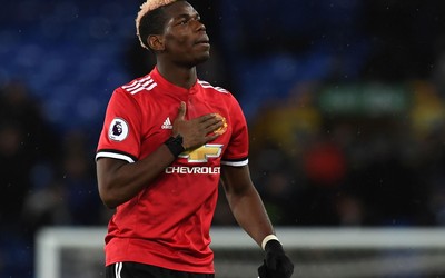 澳队体育快讯-佩德里这脚射门擦柱而出